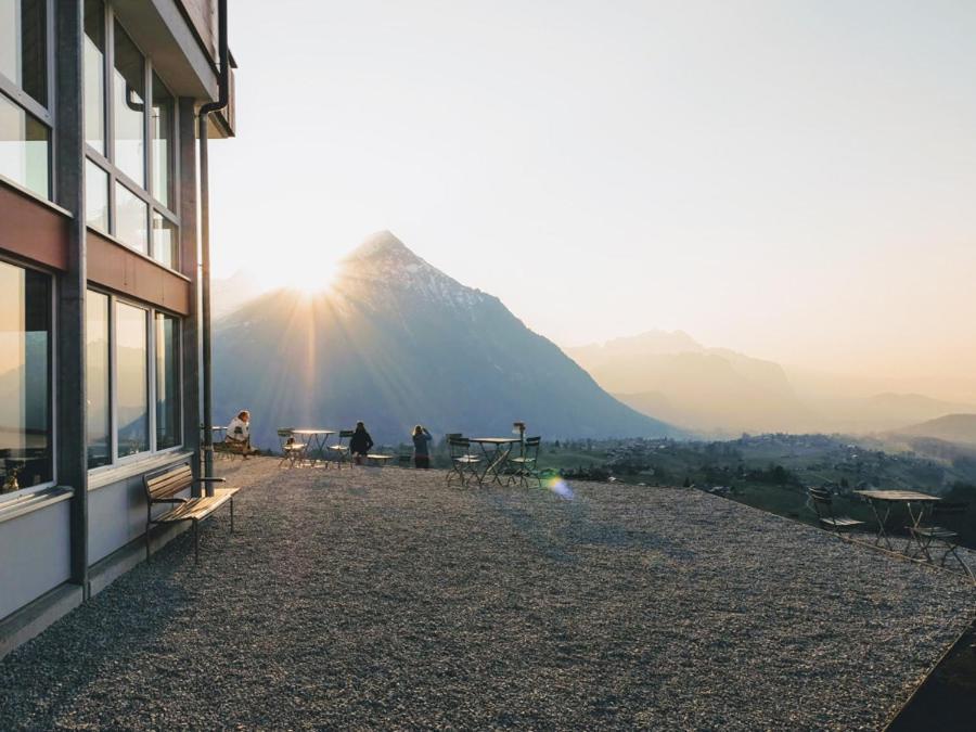 Auszeit-Hotel Z Aeschiried Aeschi Bei Spiez Eksteriør bilde