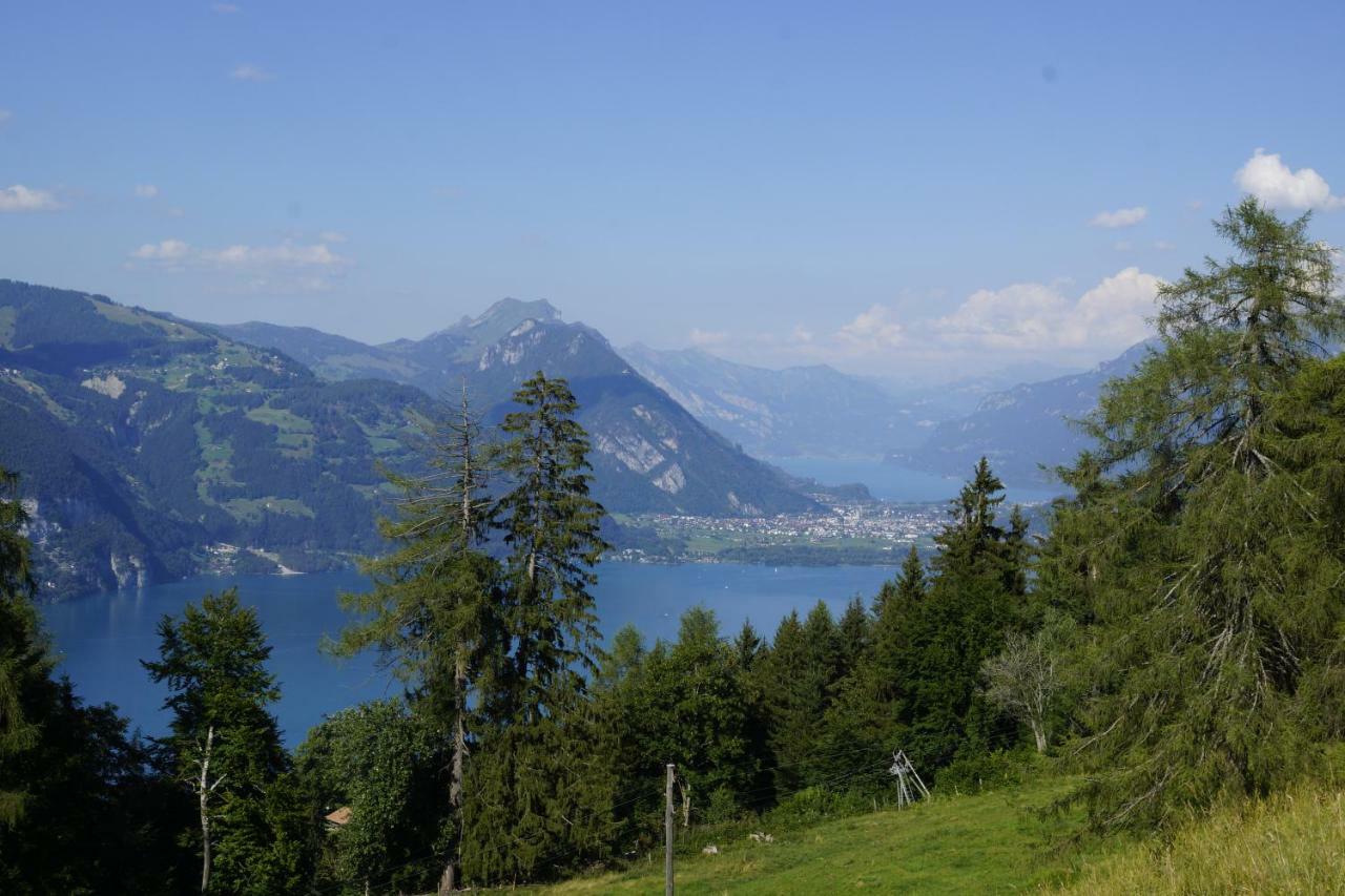 Auszeit-Hotel Z Aeschiried Aeschi Bei Spiez Eksteriør bilde